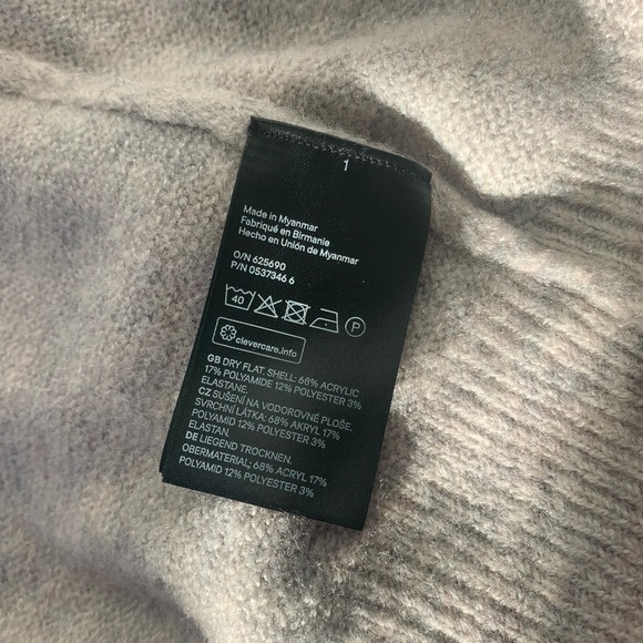 NWOT H&M Knit Sweater - Picture 5 of 12
